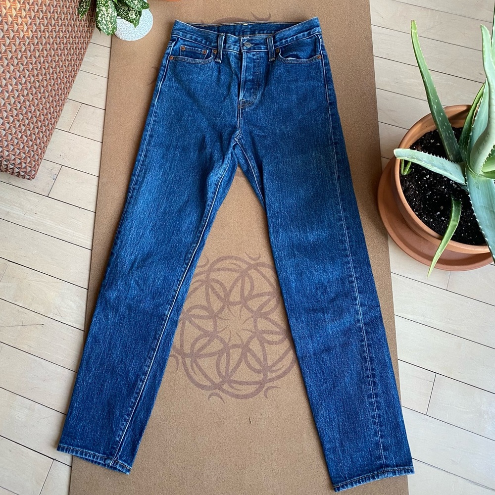 SOLD- High Rise Blue Levi’s Jeans